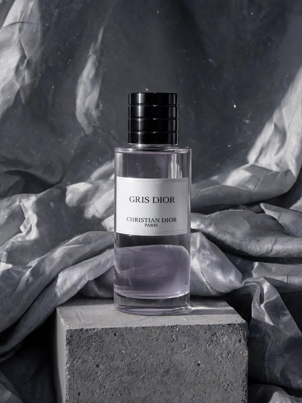 Gris Dior